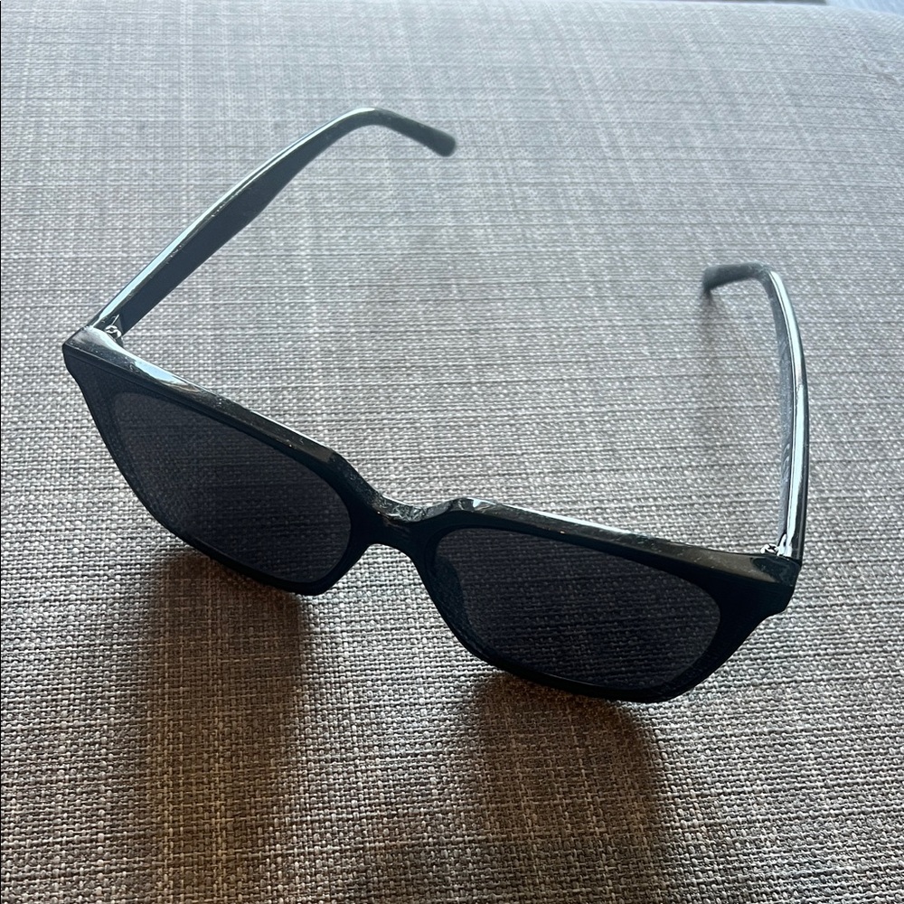 H&M Black Square Sunglasses